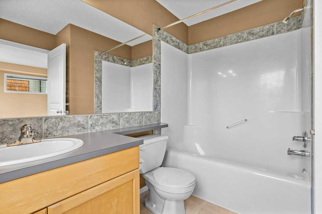 









819


Wilson

Way, 3,
Canmore,




AB
T1W 2Y8


