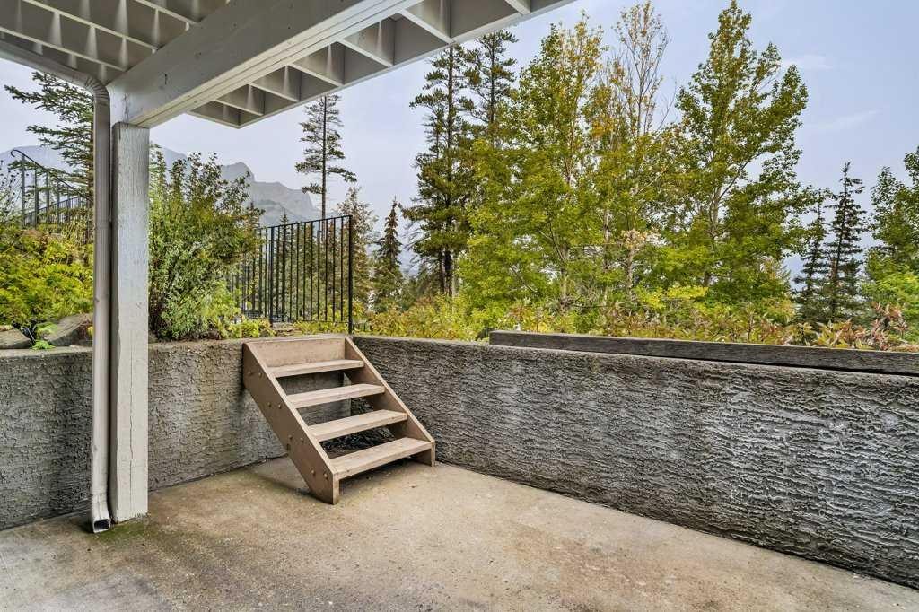 









819


Wilson

Way, 3,
Canmore,




AB
T1W 2Y8

