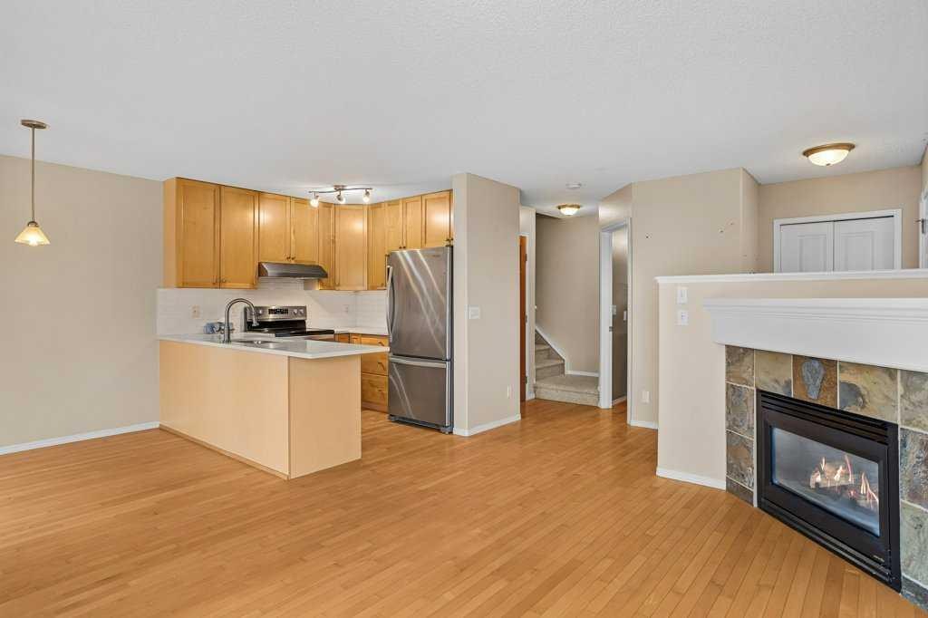 









819


Wilson

Way, 3,
Canmore,




AB
T1W 2Y8

