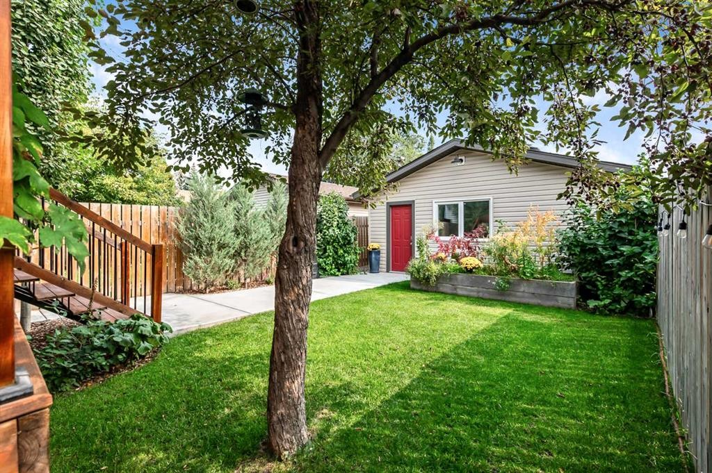 









4004


46

Street Southwest,
Calgary,




AB
T3B 6P3

