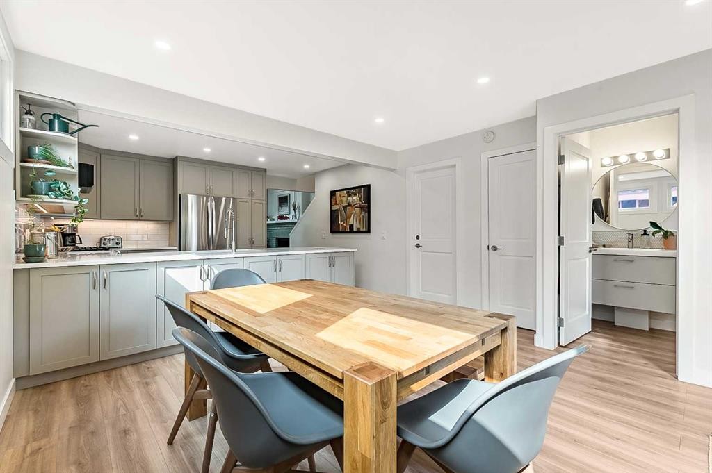 









4004


46

Street Southwest,
Calgary,




AB
T3B 6P3

