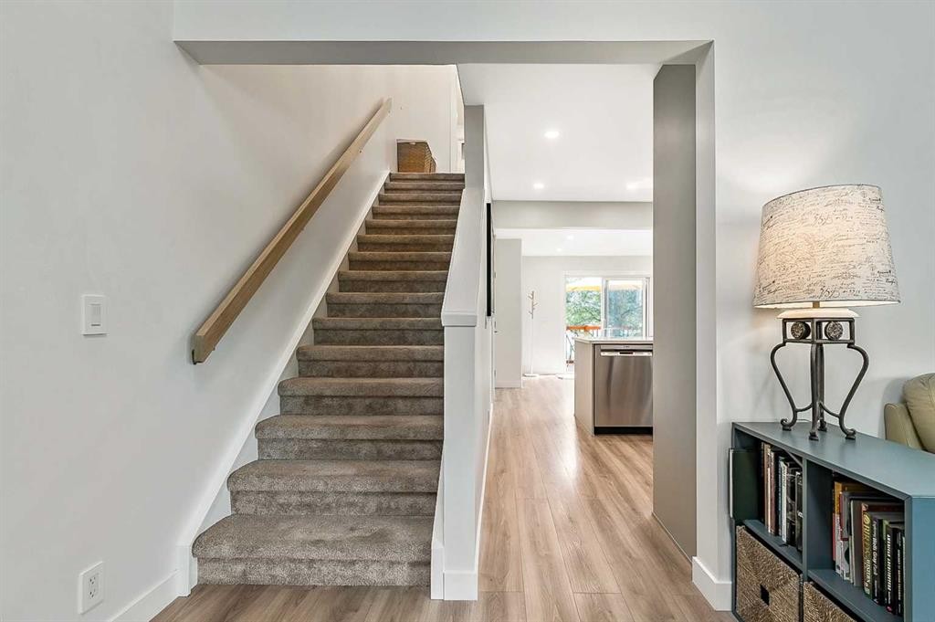 









4004


46

Street Southwest,
Calgary,




AB
T3B 6P3

