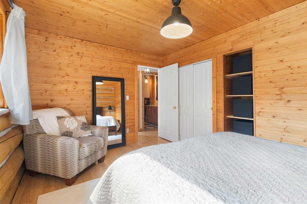 









29415


Range Road 52

, 4,
Rural Mountain View County,




AB
T0M 2E0

