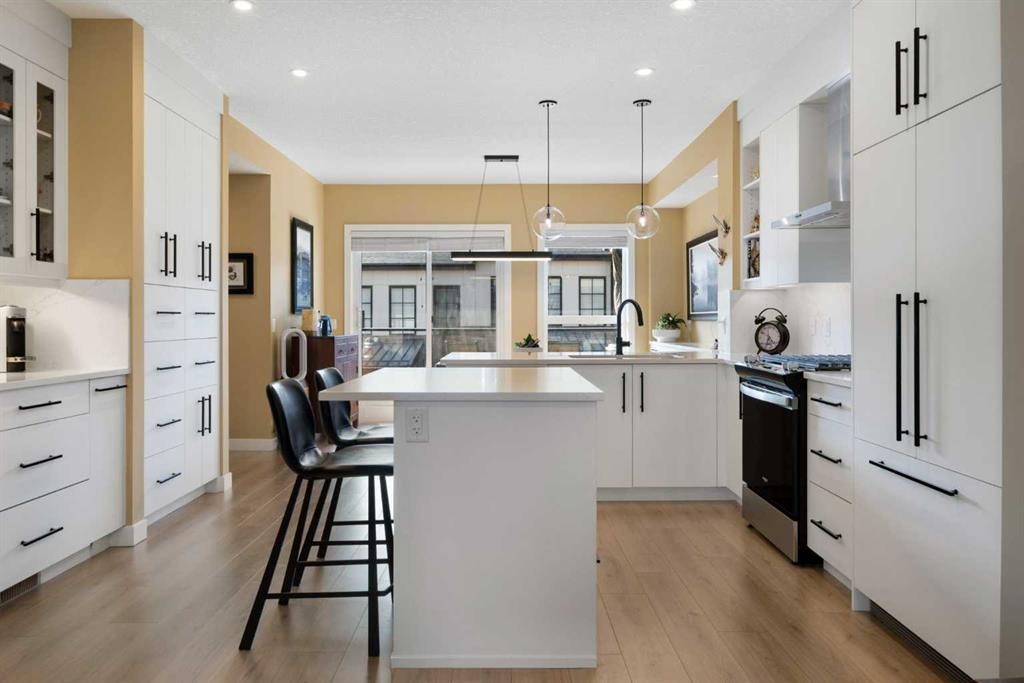 









7820


Spring Willow

Drive Southwest, 254,
Calgary,




AB
T3H 6E1

