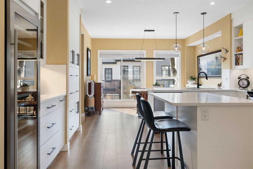 









7820


Spring Willow

Drive Southwest, 254,
Calgary,




AB
T3H 6E1

