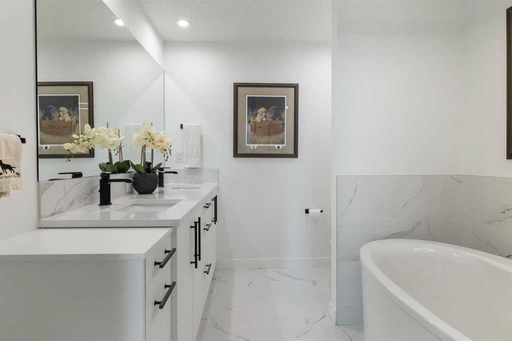 









7820


Spring Willow

Drive Southwest, 254,
Calgary,




AB
T3H 6E1

