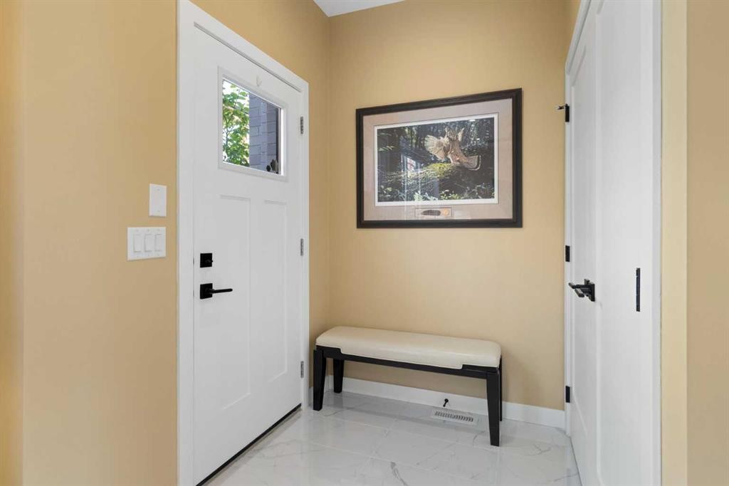 









7820


Spring Willow

Drive Southwest, 254,
Calgary,




AB
T3H 6E1

