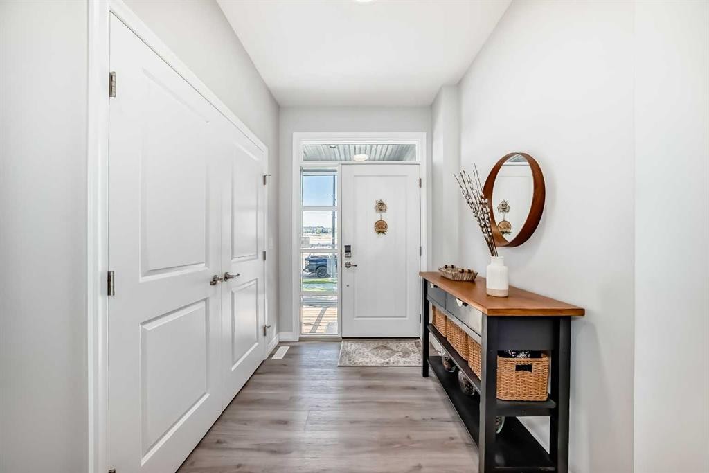 









1941


Mahogany

Boulevard Southeast,
Calgary,




AB
T3M 3P4

