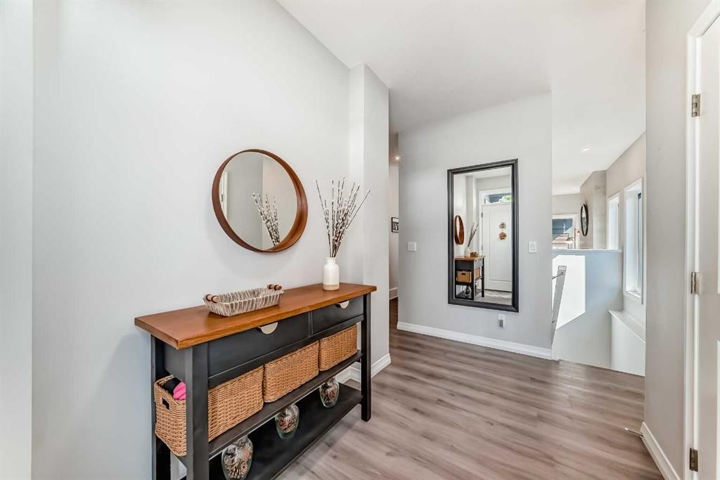 









1941


Mahogany

Boulevard Southeast,
Calgary,




AB
T3M 3P4

