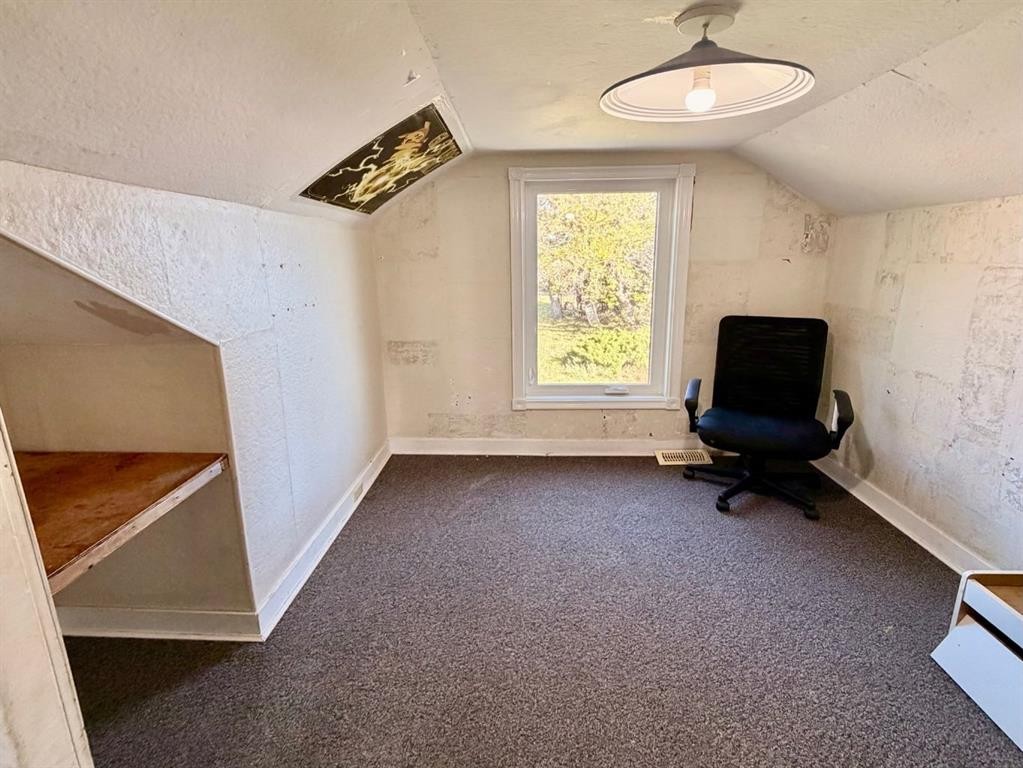 









112


5

Street,
Keoma,




AB
T4A 1G6

