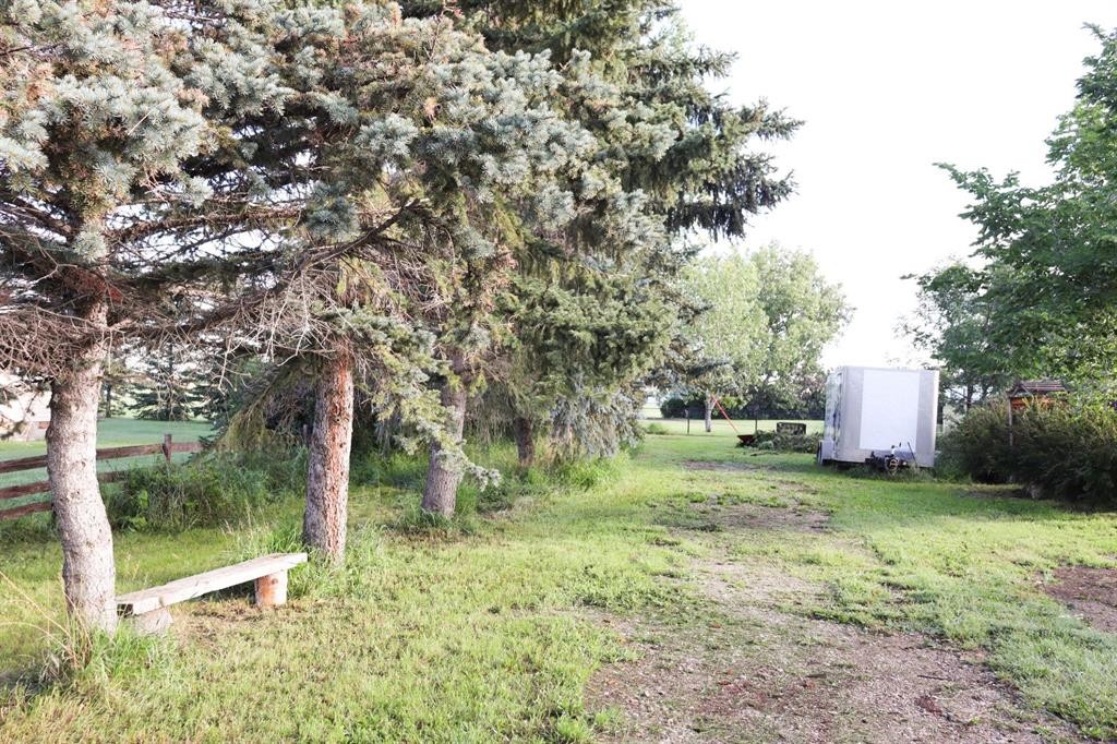 









112


5

Street,
Keoma,




AB
T4A 1G6

