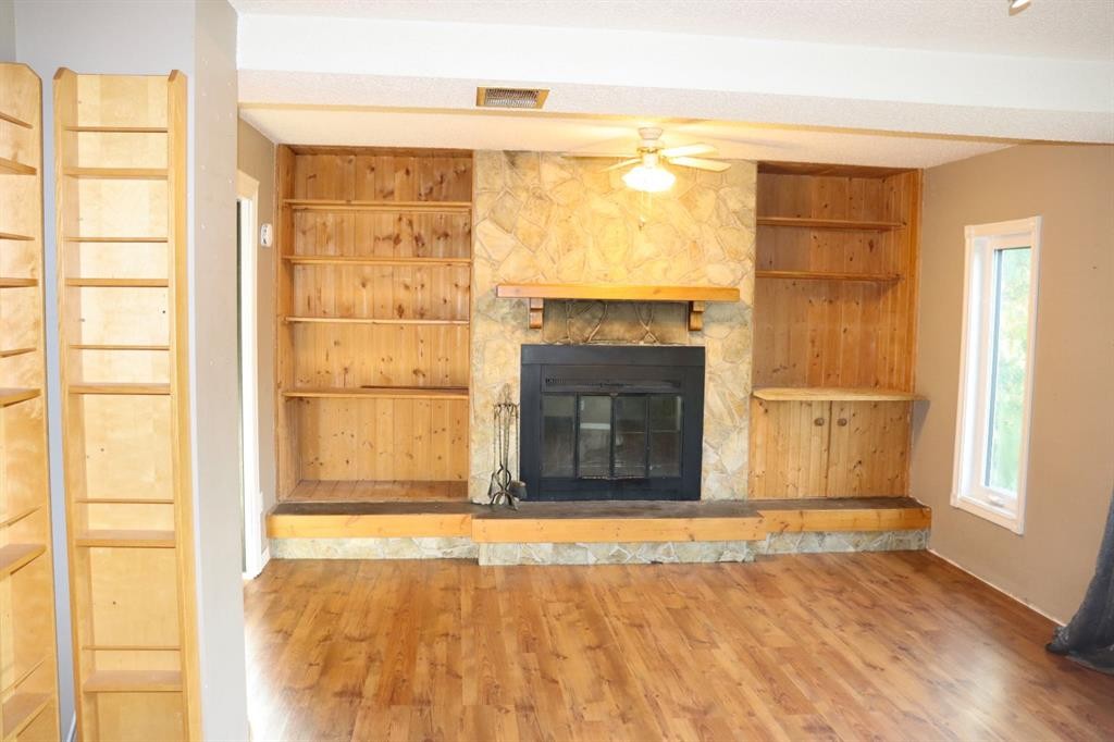 









112


5

Street,
Keoma,




AB
T4A 1G6

