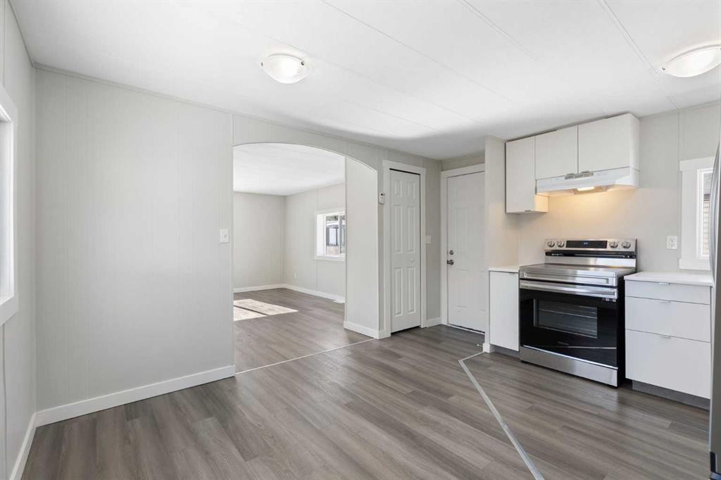 









6220


17

Avenue Southeast, 40,
Calgary,




AB
T2A 0W6

