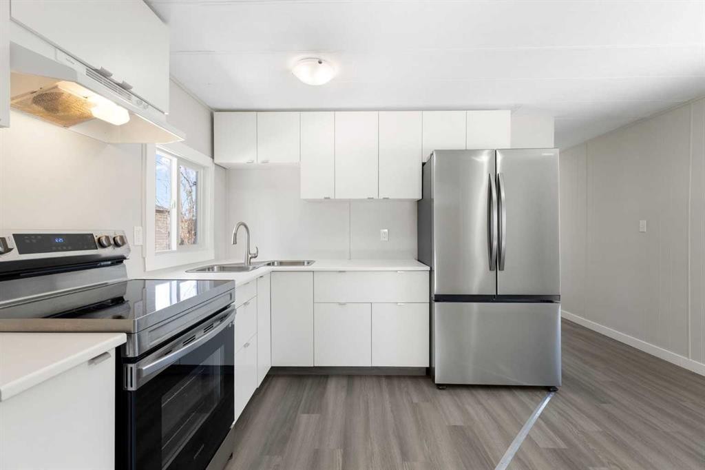 









6220


17

Avenue Southeast, 40,
Calgary,




AB
T2A 0W6

