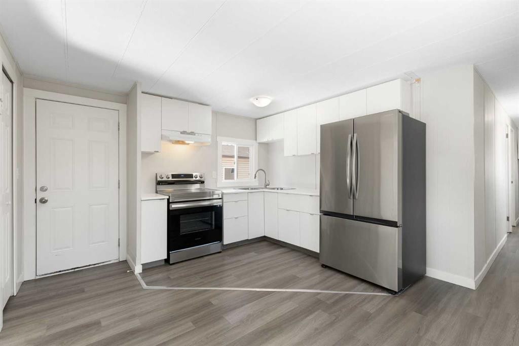 









6220


17

Avenue Southeast, 40,
Calgary,




AB
T2A 0W6

