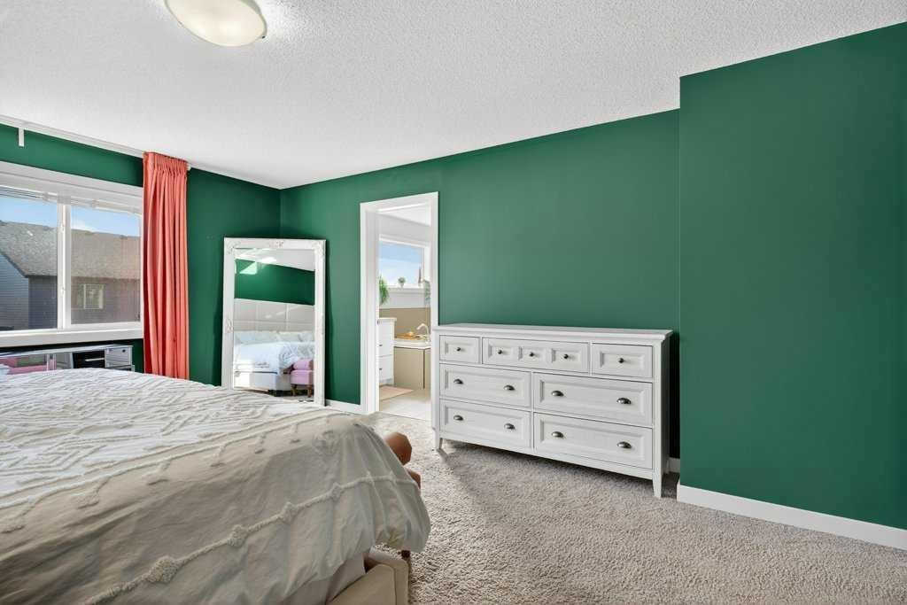 









1091


Brightoncrest

Green Southeast,
Calgary,




AB
T2Z 1G8

