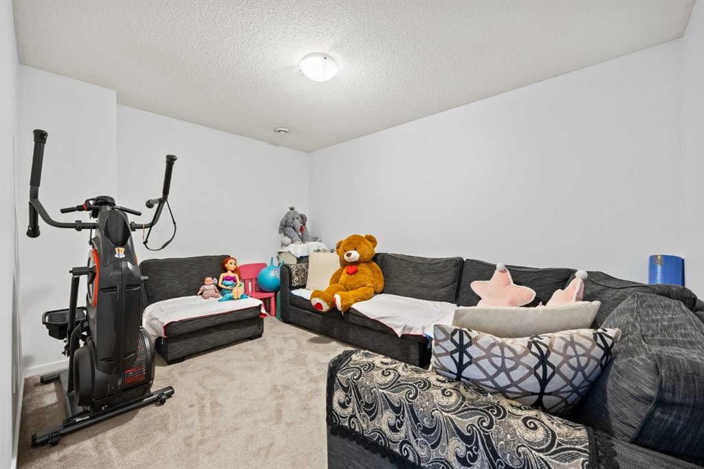 









180


Panatella

Way Northwest,
Calgary,




AB
T3K0X1

