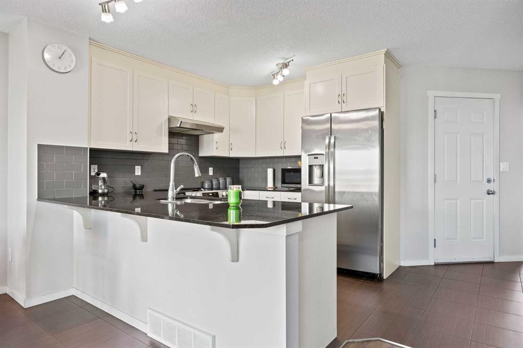 









180


Panatella

Way Northwest,
Calgary,




AB
T3K0X1

