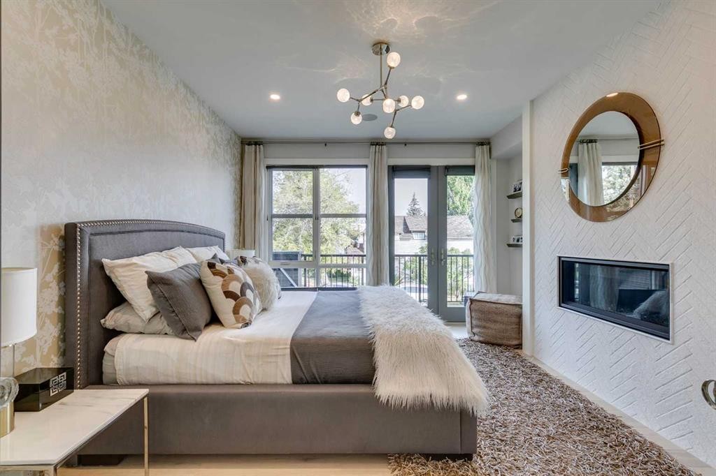 









1827


22

Avenue Southwest,
Calgary,




AB
T2T 0S1

