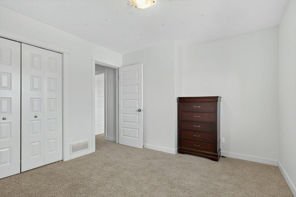 









234


Williamstown

Close Northwest,
Airdrie,




AB
T4B 0X9

