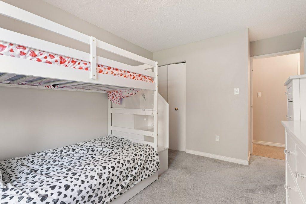 









8948


Elbow

Drive Southwest, 504,
Calgary,




AB
T2V 0H9

