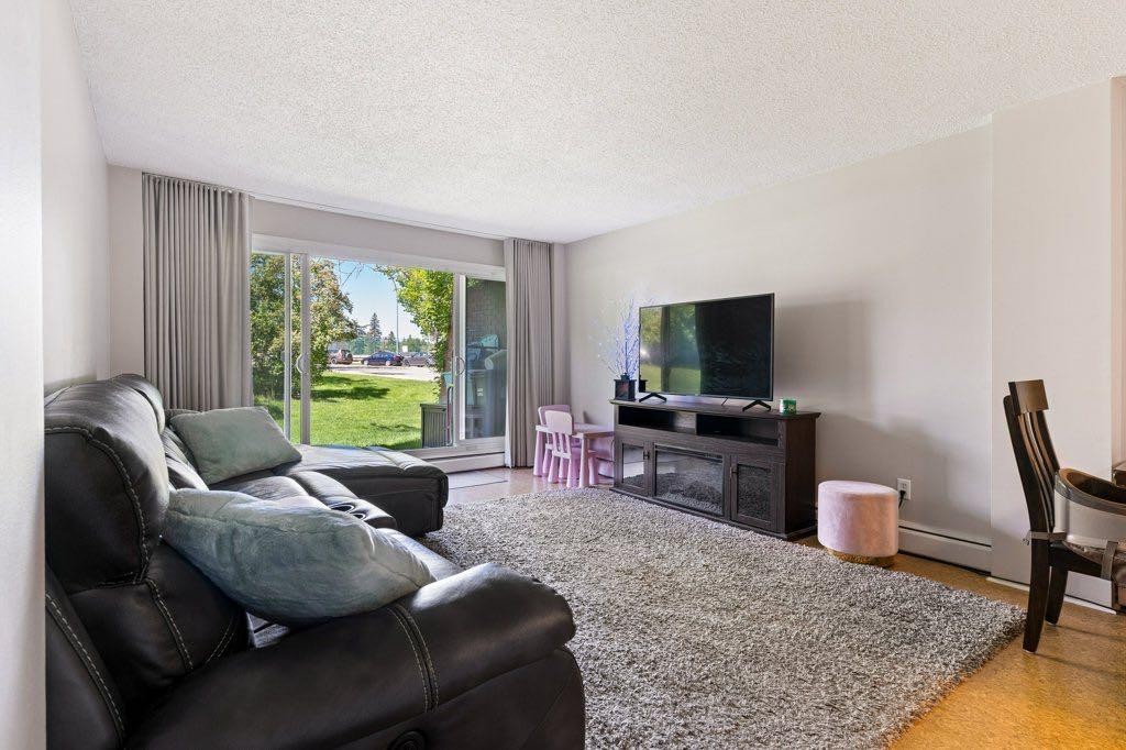 









8948


Elbow

Drive Southwest, 504,
Calgary,




AB
T2V 0H9

