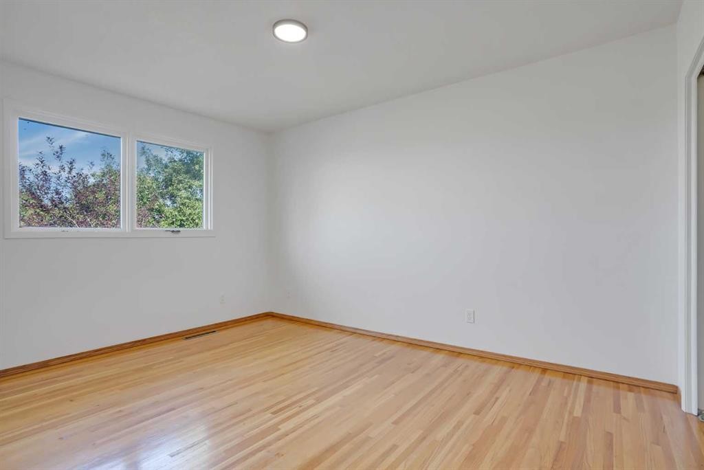 









6014


37

Street Southwest,
Calgary,




AB
T3E 5M7

