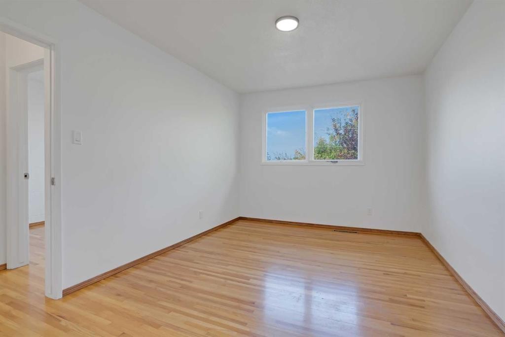 









6014


37

Street Southwest,
Calgary,




AB
T3E 5M7

