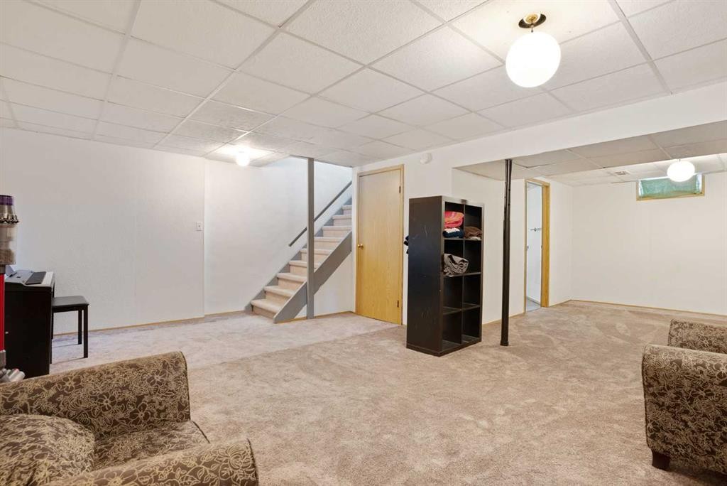 









6014


37

Street Southwest,
Calgary,




AB
T3E 5M7

