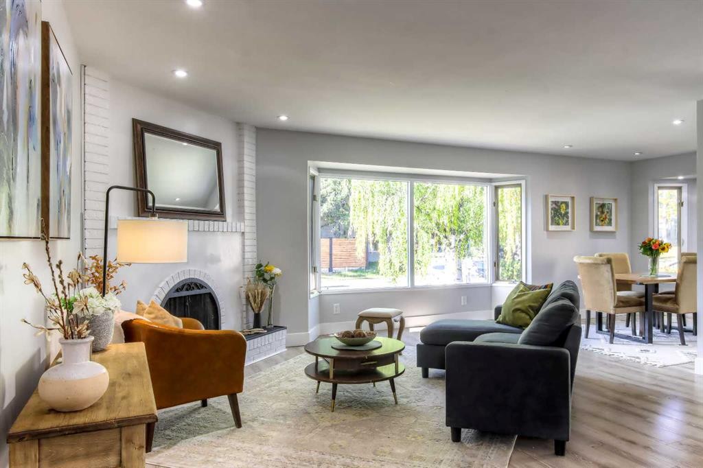 









511


Cedarille

Crescent Southwest,
Calgary,




AB
T2W2H6

