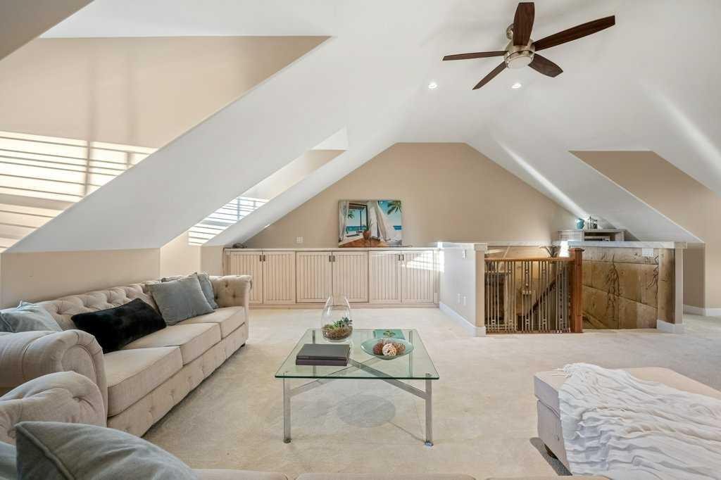 









24


Ypres

Mews Southwest,
Calgary,




AB
T2T6L2

