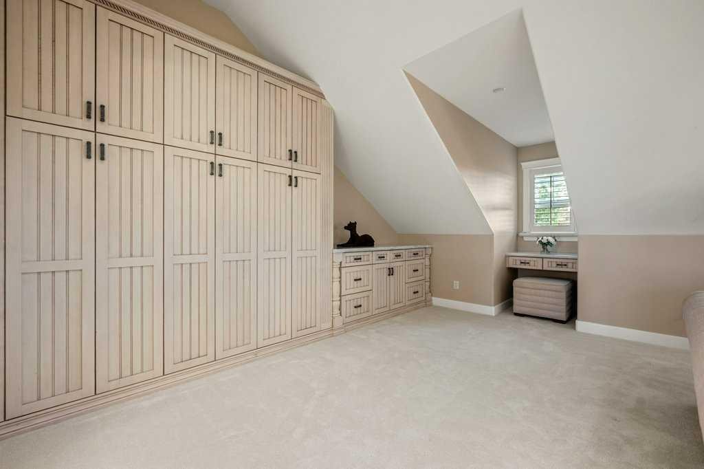 









24


Ypres

Mews Southwest,
Calgary,




AB
T2T6L2

