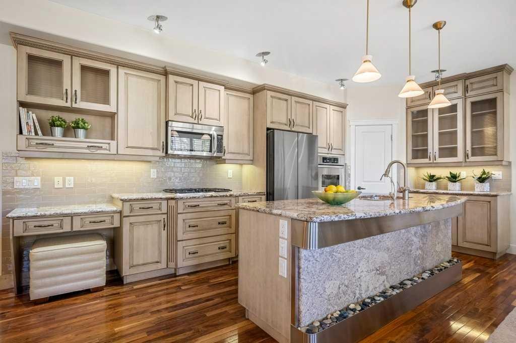 









24


Ypres

Mews Southwest,
Calgary,




AB
T2T6L2

