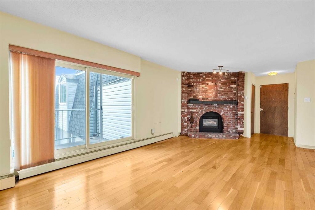 









508


Cedar

Crescent Southwest, 301,
Calgary,




AB
T3C 2Y8

