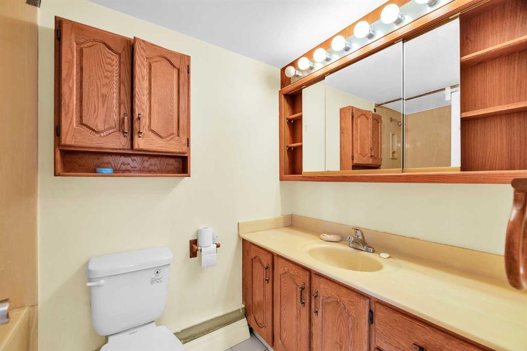 









508


Cedar

Crescent Southwest, 301,
Calgary,




AB
T3C 2Y8

