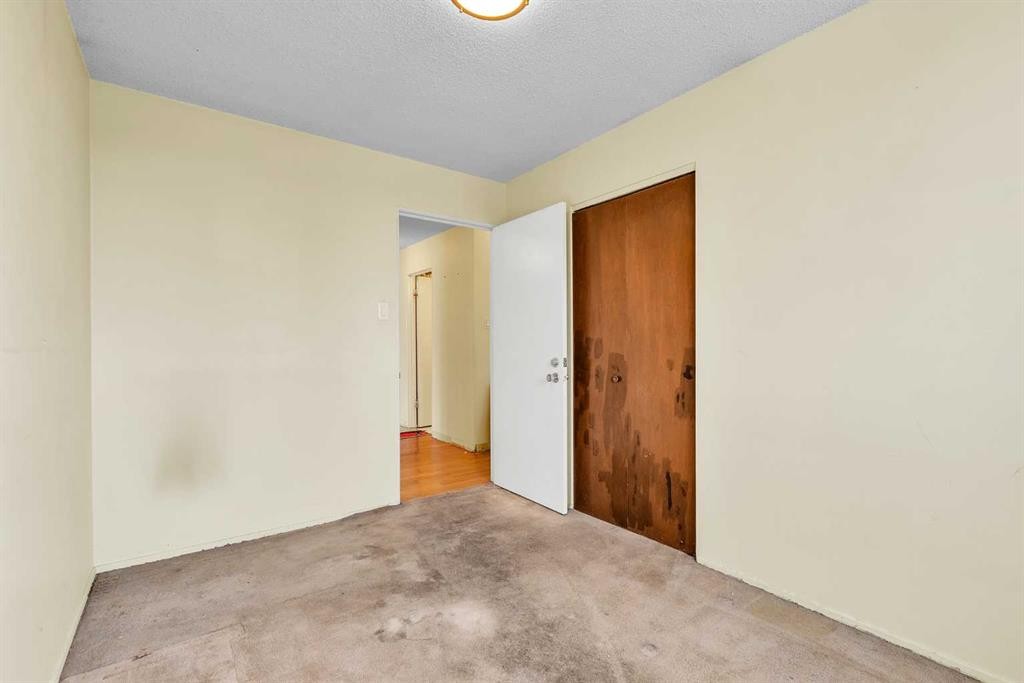 









508


Cedar

Crescent Southwest, 301,
Calgary,




AB
T3C 2Y8

