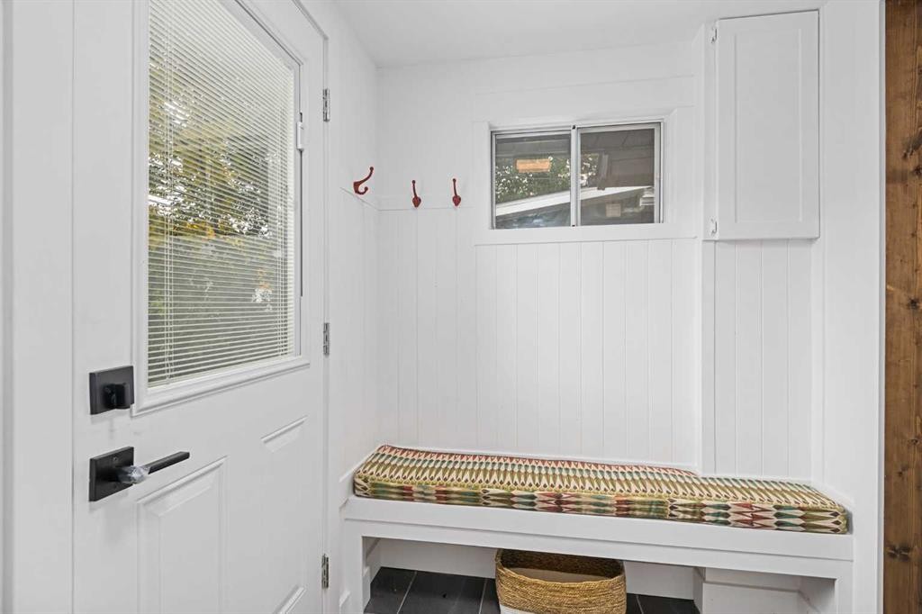 









260


2

Avenue,
Drumheller,




AB
T0J 1B0

