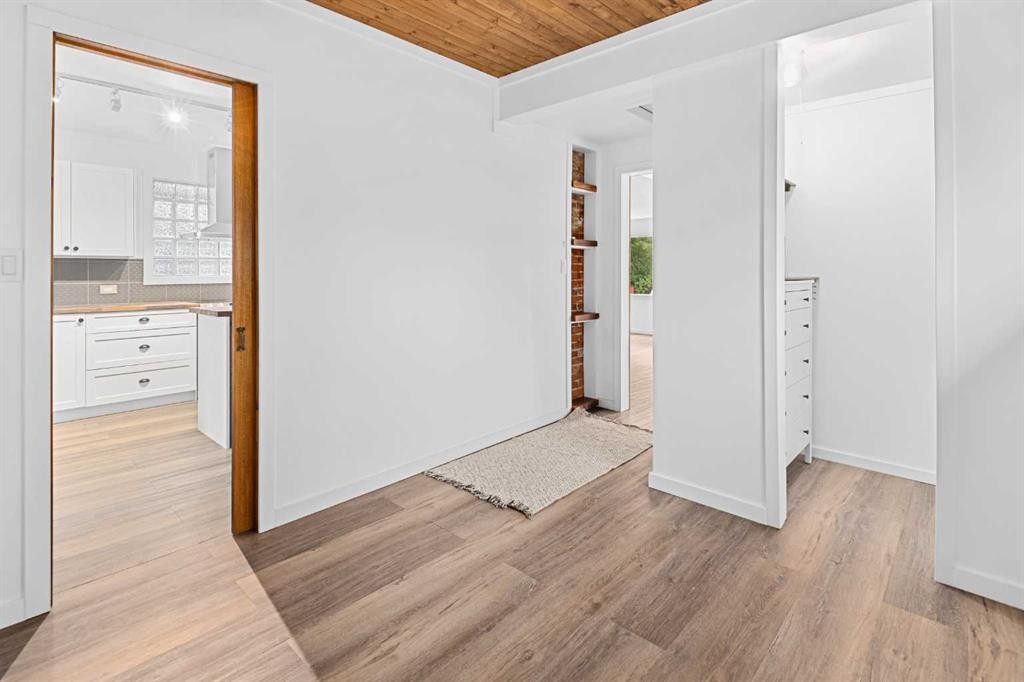 









260


2

Avenue,
Drumheller,




AB
T0J 1B0

