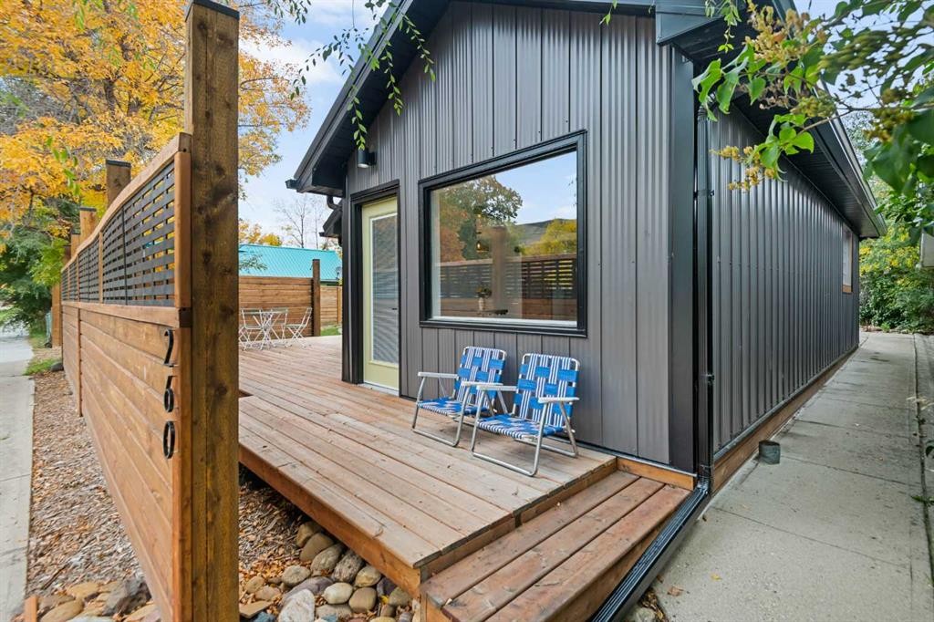 









260


2

Avenue,
Drumheller,




AB
T0J 1B0

