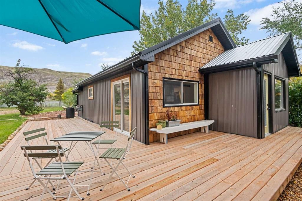 









260


2

Avenue,
Drumheller,




AB
T0J 1B0

