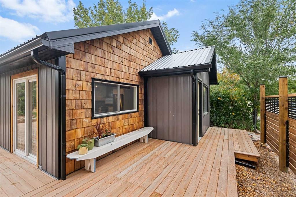 









260


2

Avenue,
Drumheller,




AB
T0J 1B0

