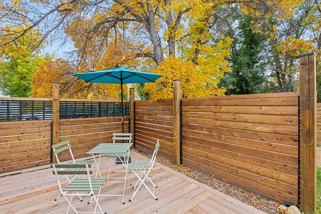 









260


2

Avenue,
Drumheller,




AB
T0J 1B0

