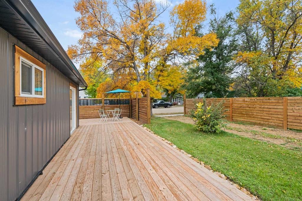 









260


2

Avenue,
Drumheller,




AB
T0J 1B0

