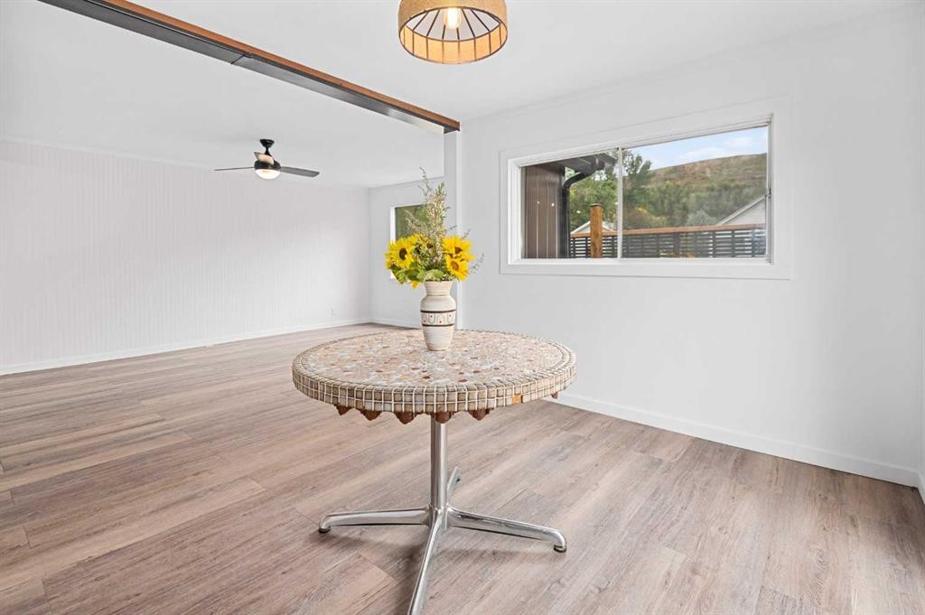 









260


2

Avenue,
Drumheller,




AB
T0J 1B0

