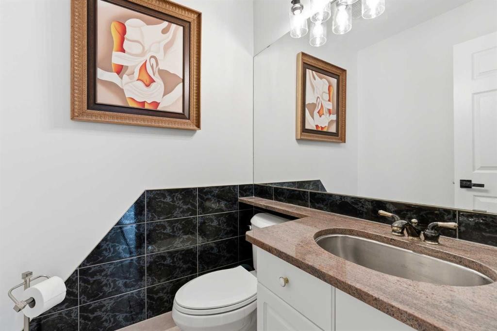 









19


Sceptre

Close Northwest,
Calgary,




AB
T3L 1X8

