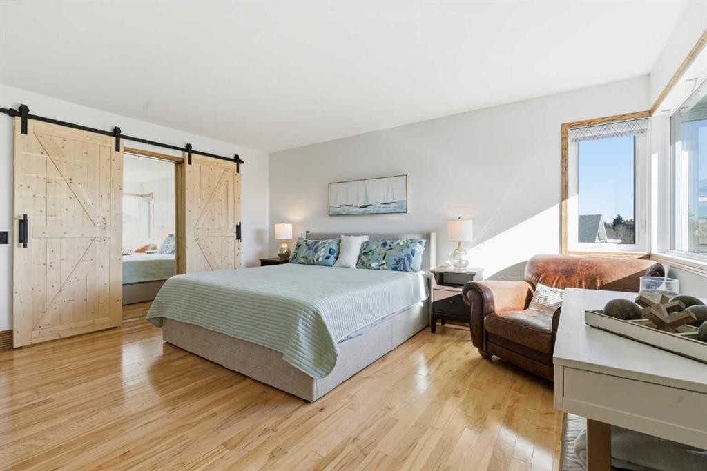 









19


Sceptre

Close Northwest,
Calgary,




AB
T3L 1X8

