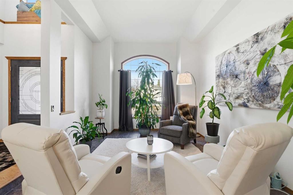 









19


Sceptre

Close Northwest,
Calgary,




AB
T3L 1X8

