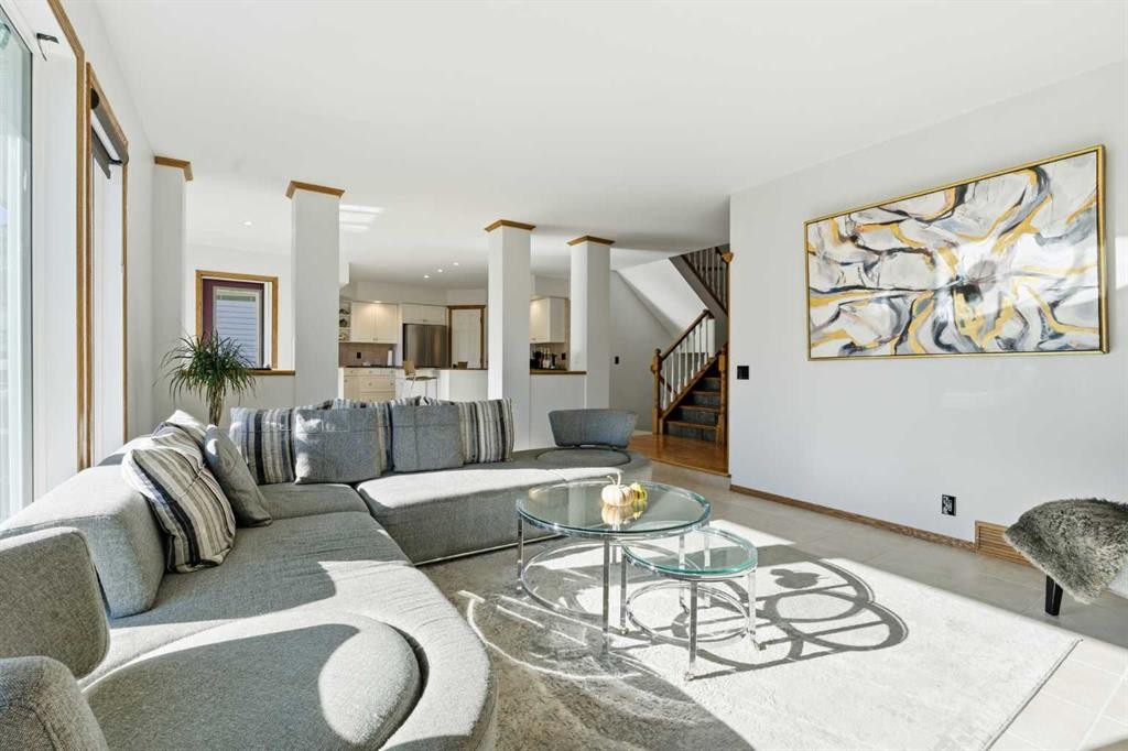 









19


Sceptre

Close Northwest,
Calgary,




AB
T3L 1X8

