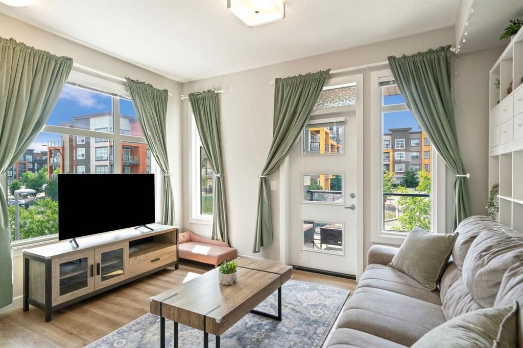 









19640


40

Street Southeast,
Calgary,




AB
T3M 3A6

