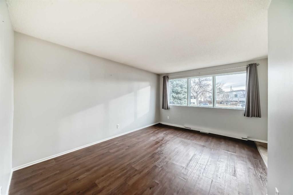 









16


Beaver Dam

Place Northeast,
Calgary,




AB
T2K 4X3

